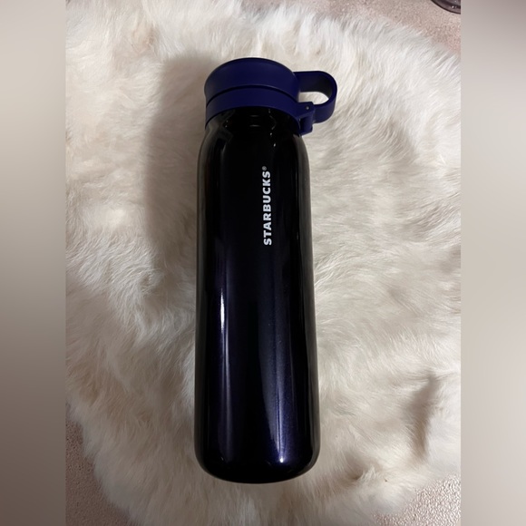 Starbucks cup - Picture 1 of 2